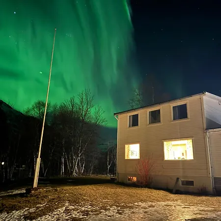 Vakantiehuis House At *